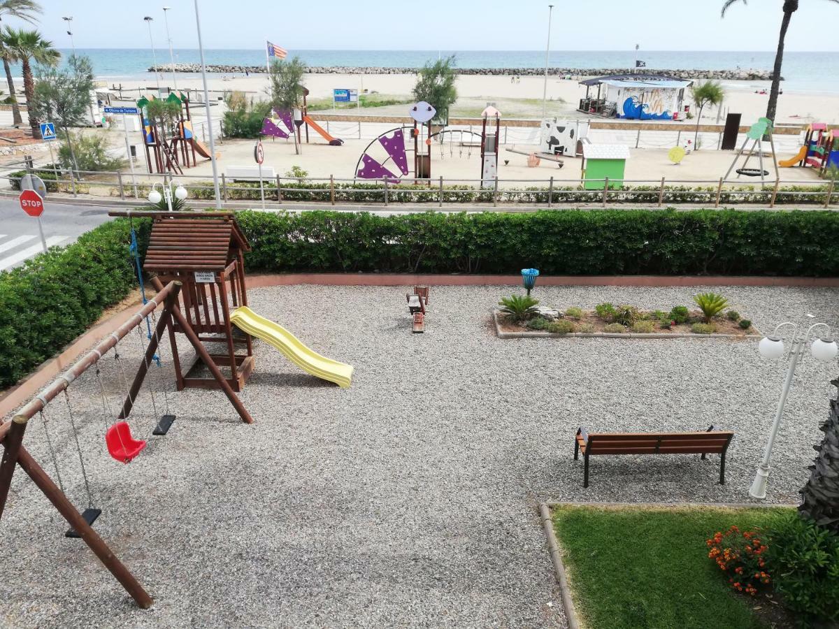Апартаменты Cunit Playa Экстерьер фото