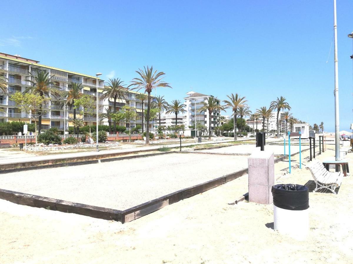 Апартаменты Cunit Playa Экстерьер фото